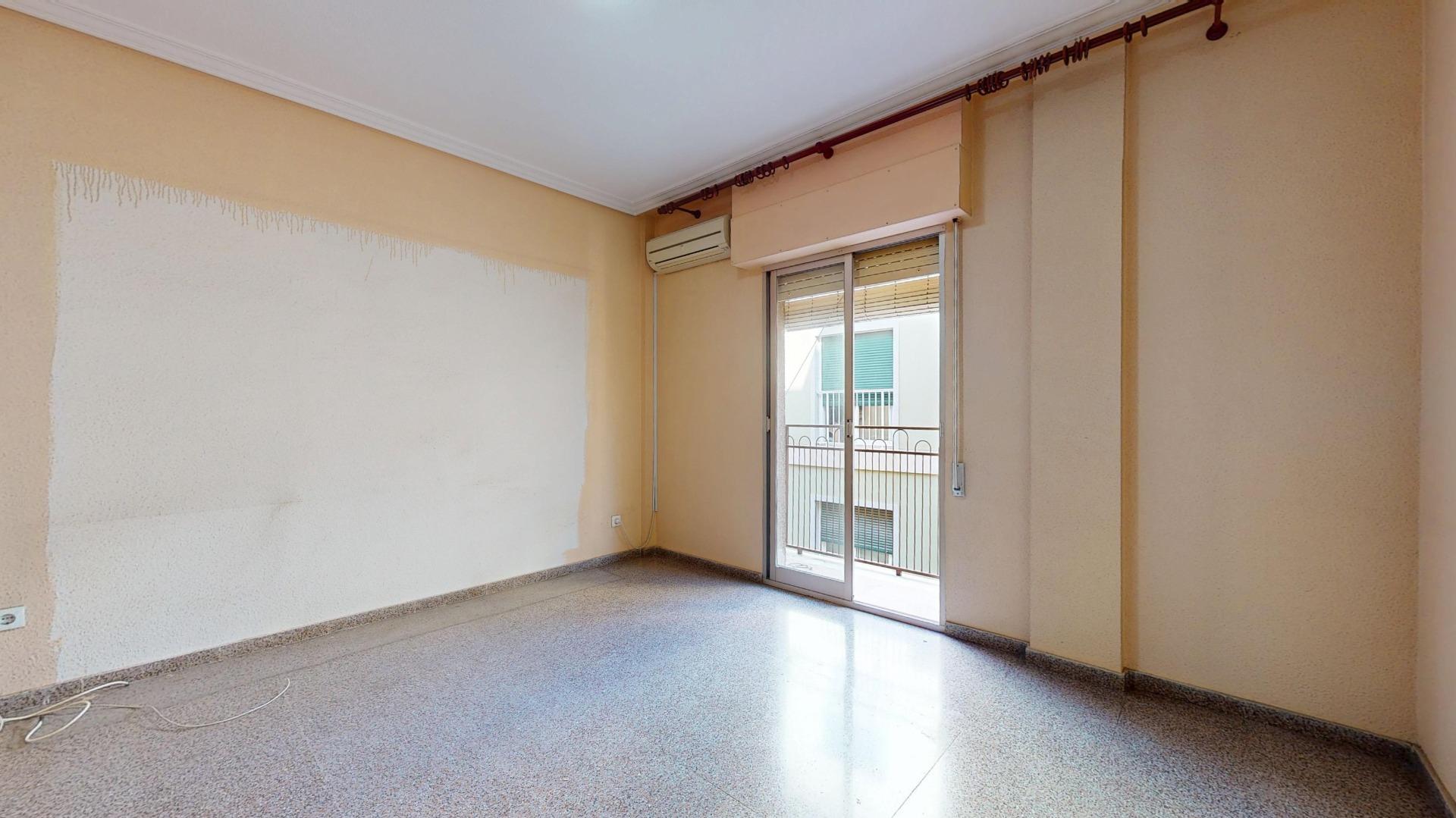 property image #2