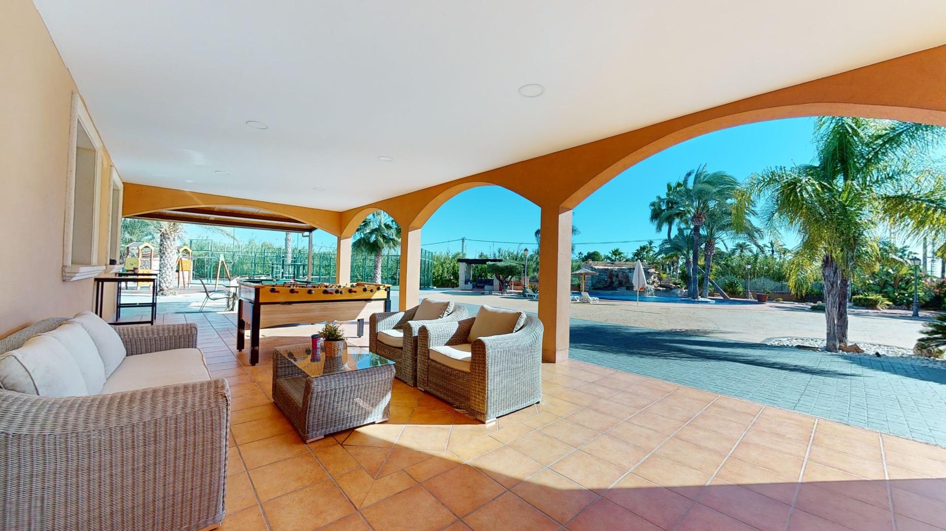 property image #1