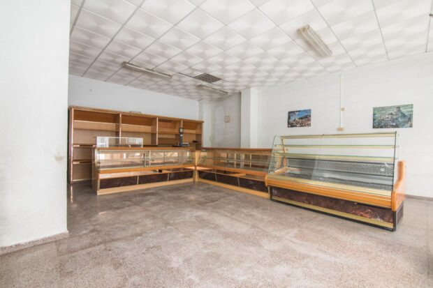 property image #3