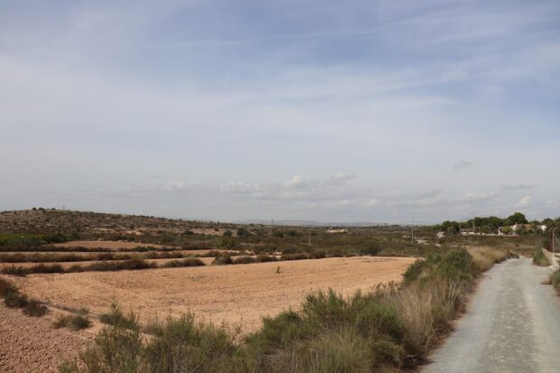 property image #3