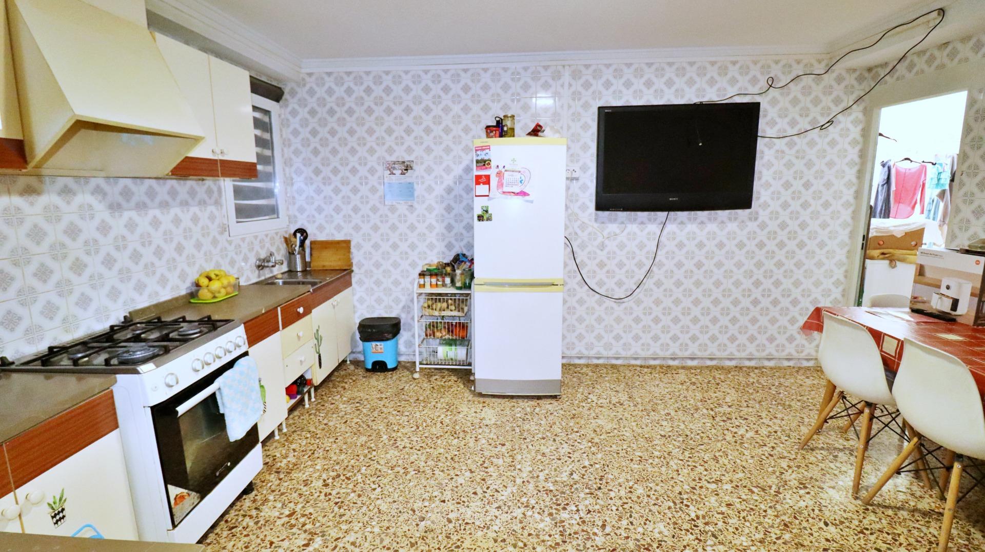 property image #1