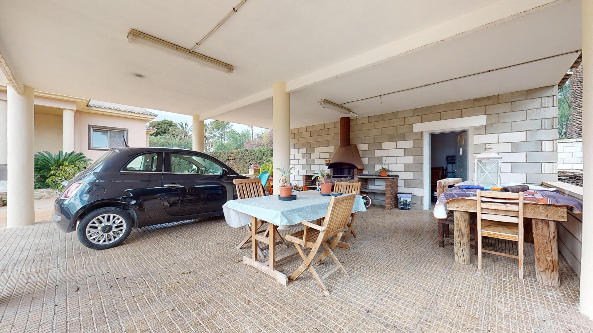 property image #3