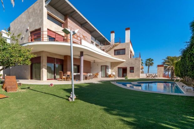property image #1