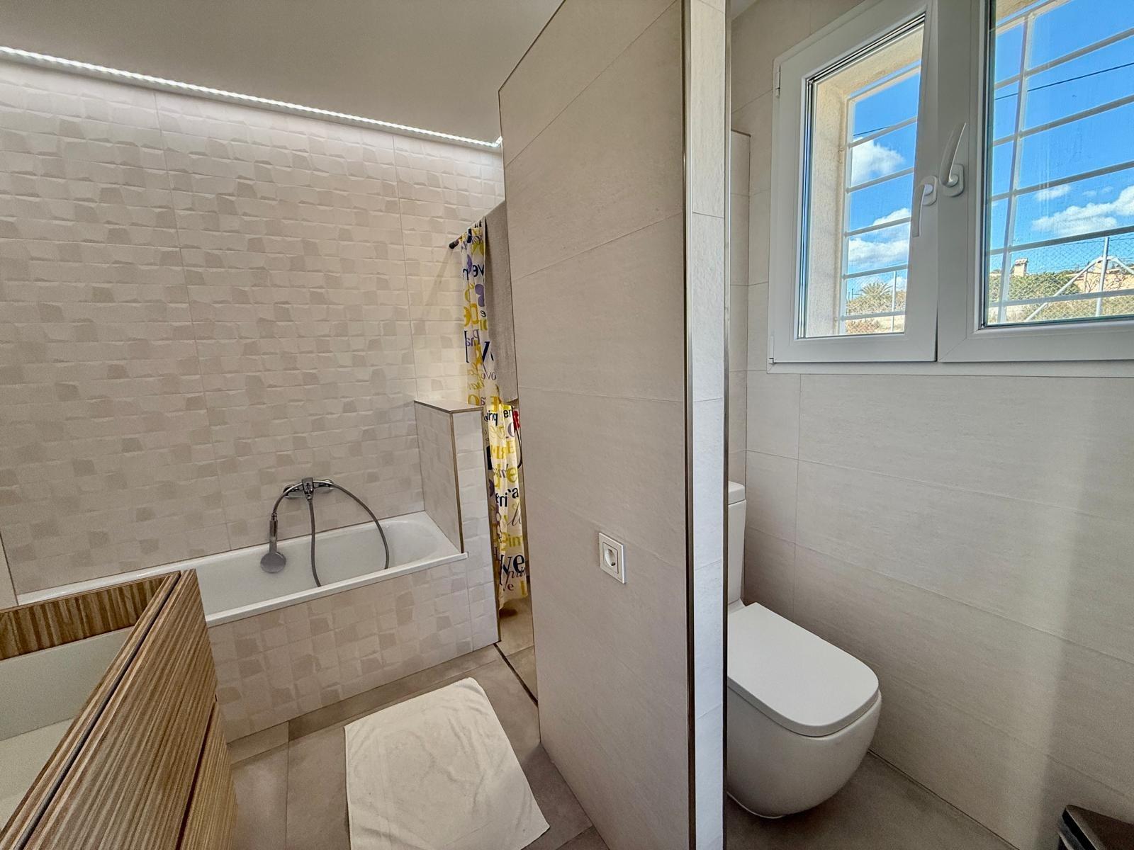property image #4