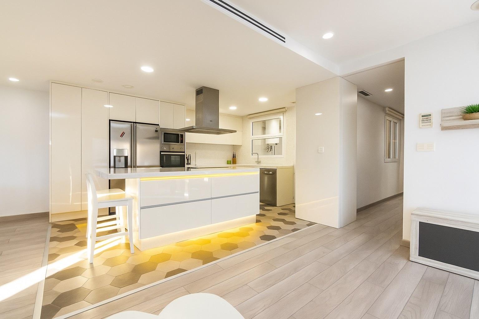 property image #2