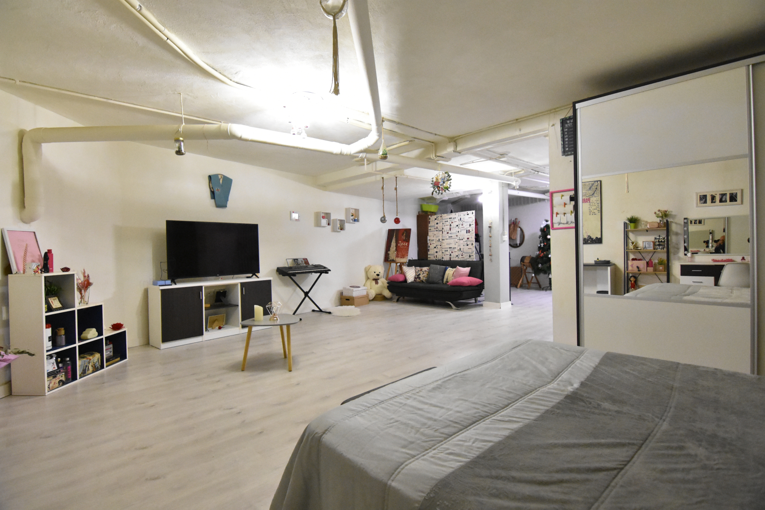 property image #0