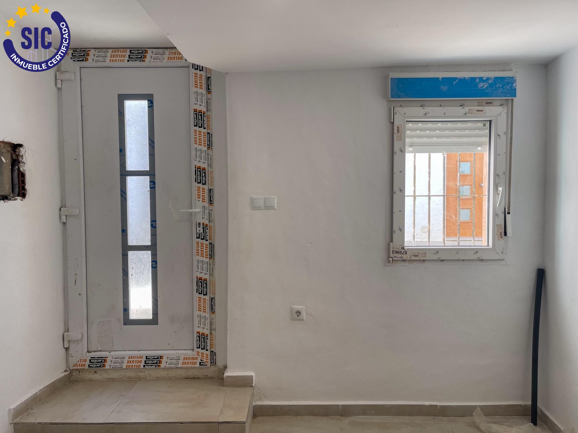 property image #1
