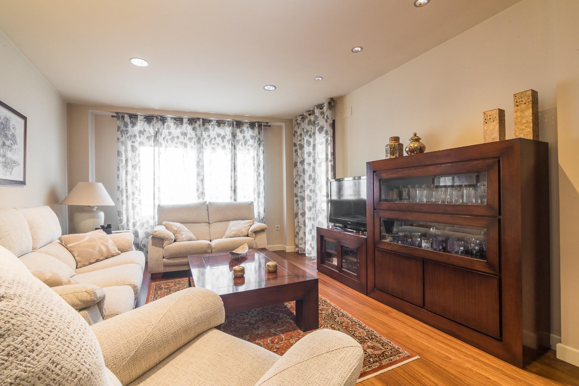 property image #1