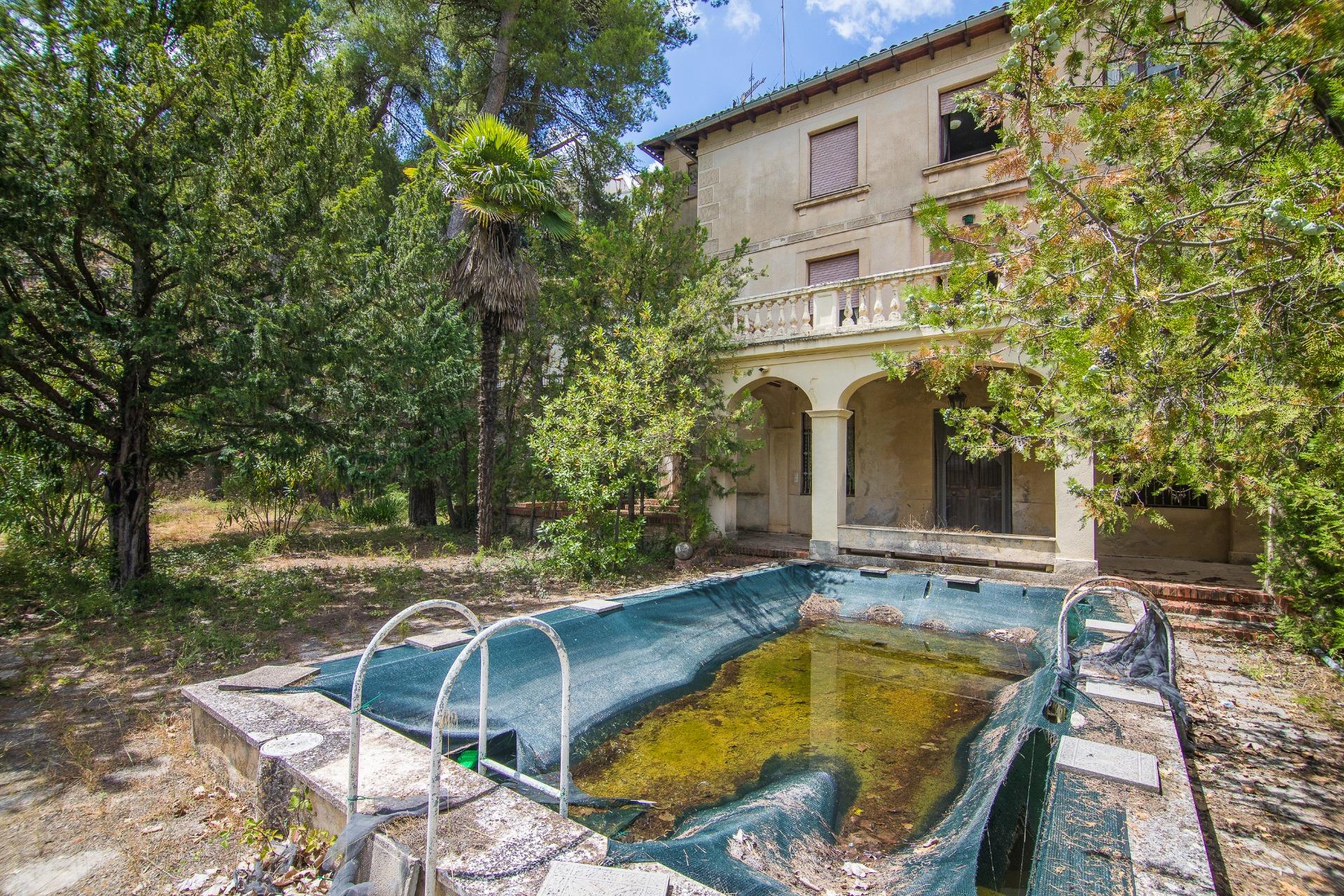 property image #3