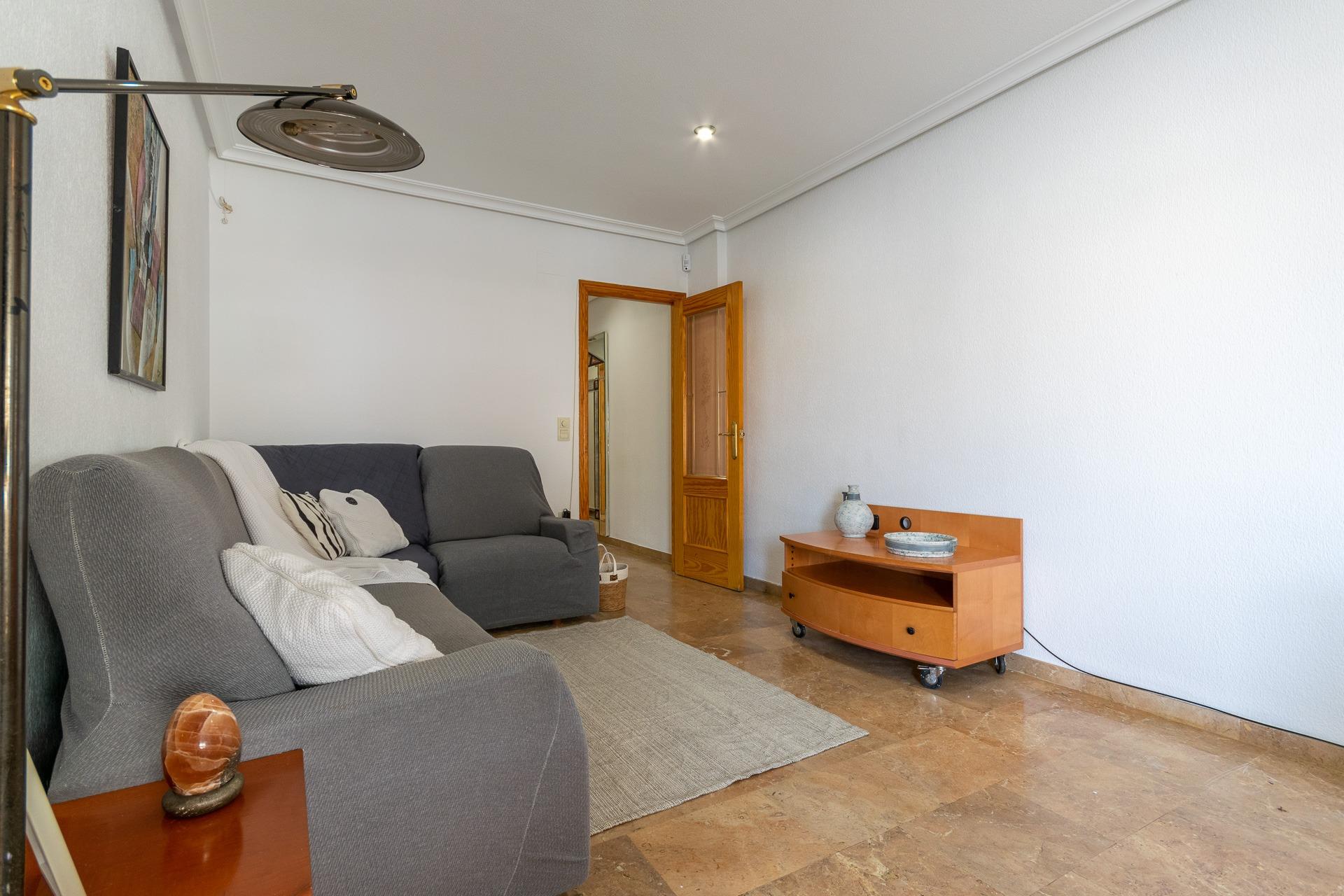 property image #3
