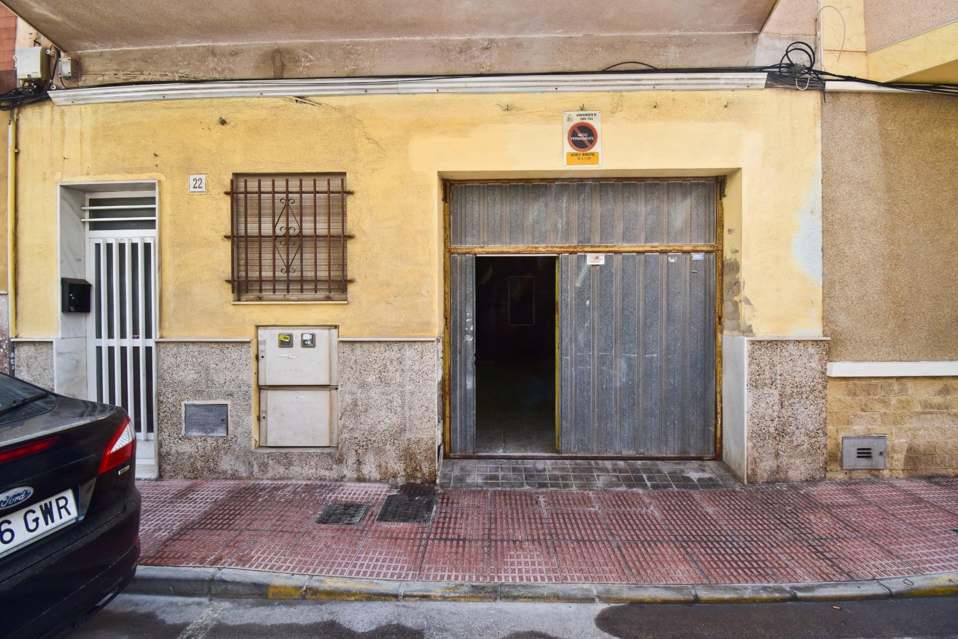 property image #1