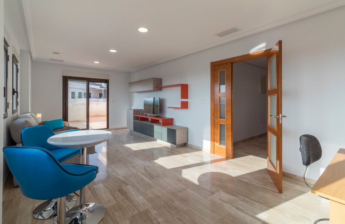 property image #0