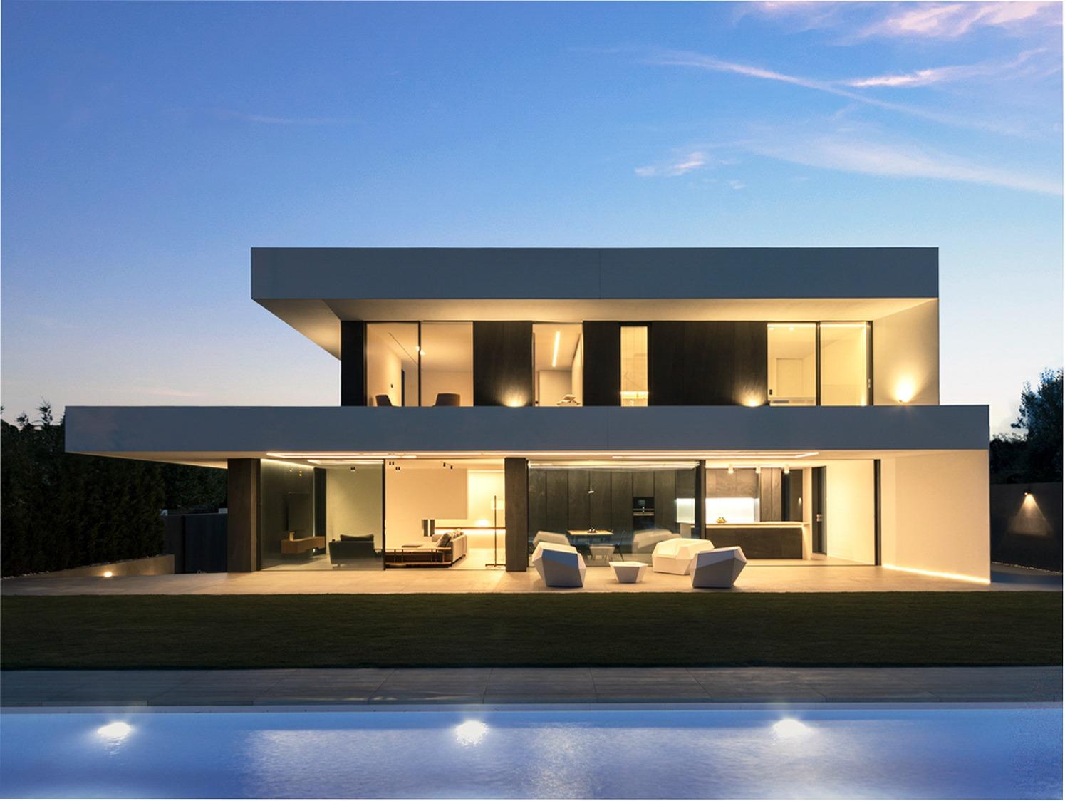 property image #0