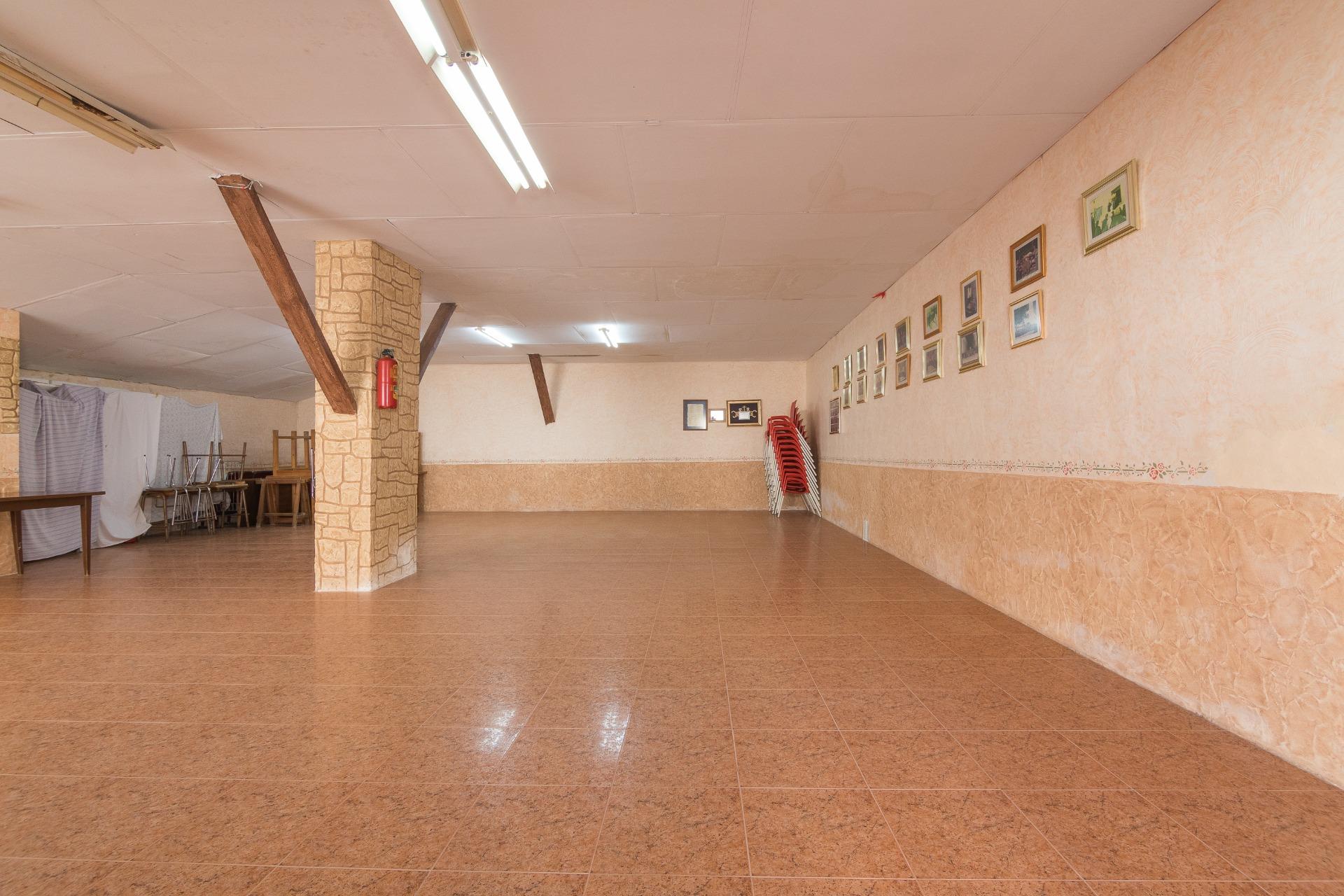 property image #2