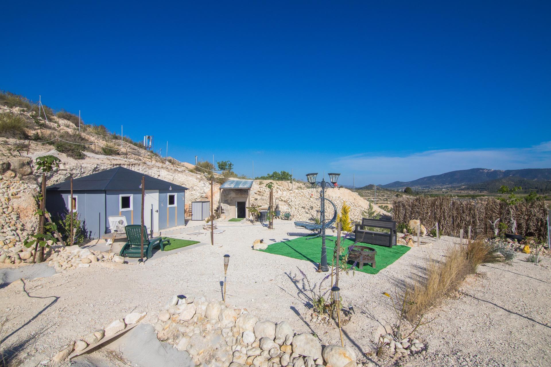 property image #1