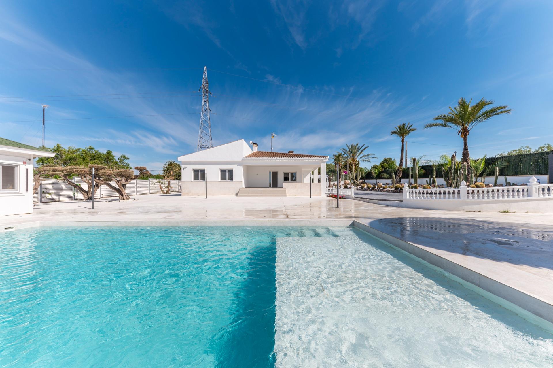 property image #1