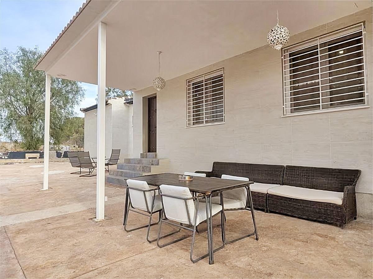 property image #4
