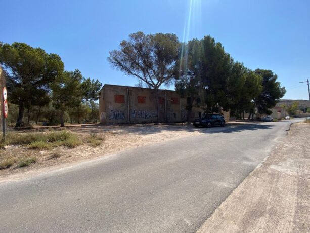 property image #2