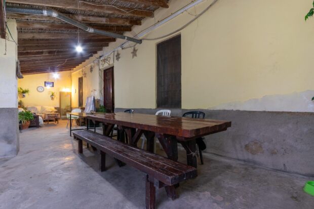 property image #3