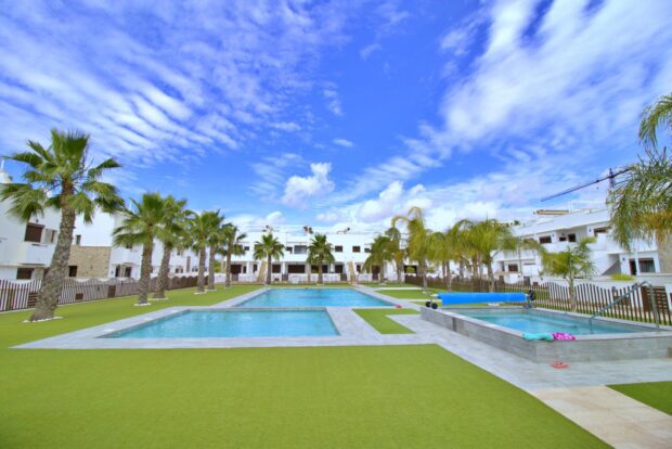 property image #0