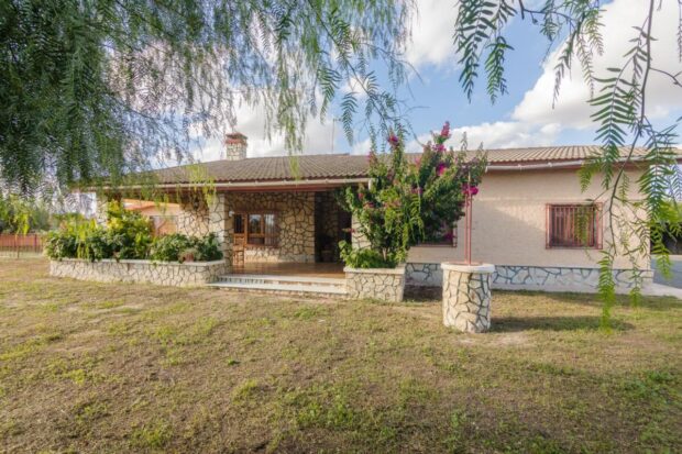 property image #1