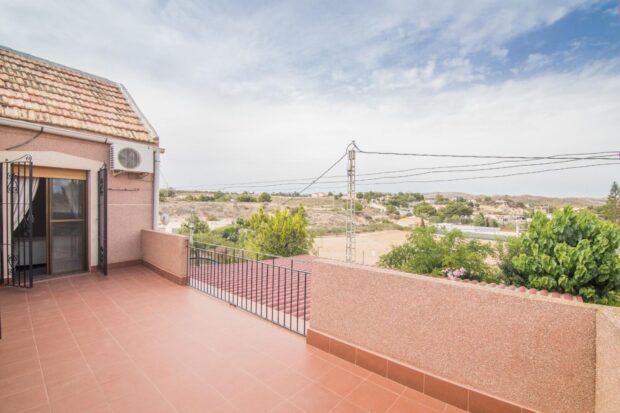 property image #4