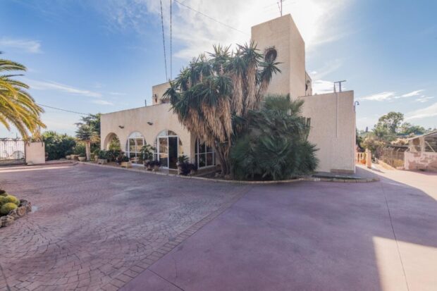 property image #0