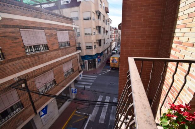 property image #3