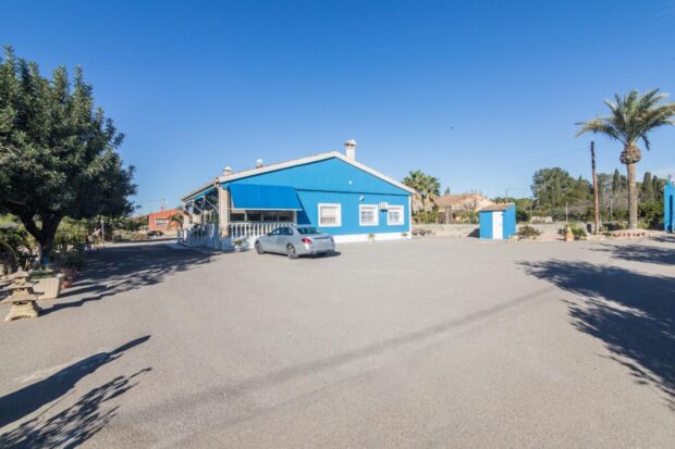 property image #3