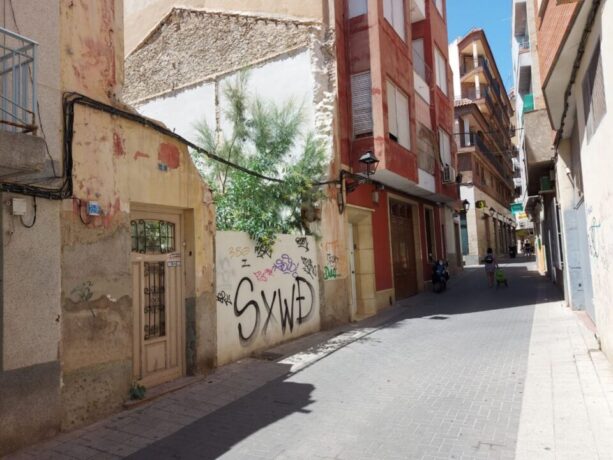 property image #1