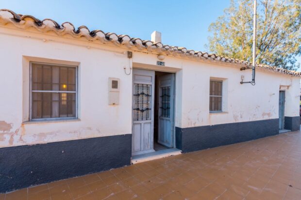 property image #2
