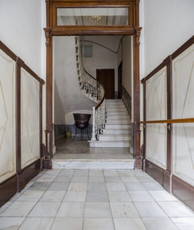property image #1