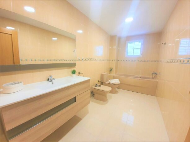property image #0