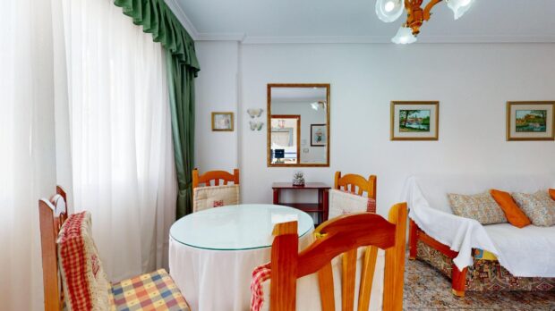 property image #3