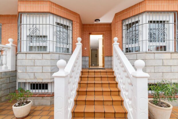 property image #2