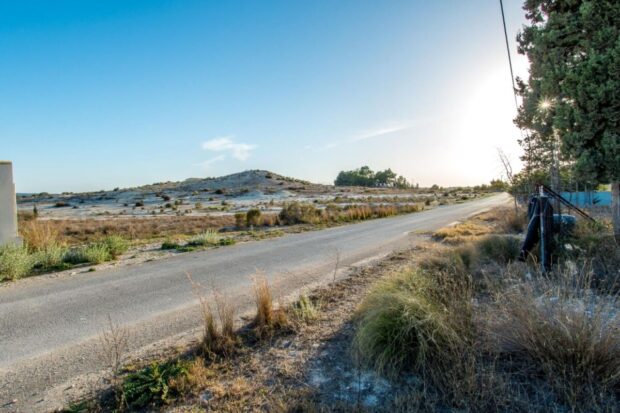 property image #3