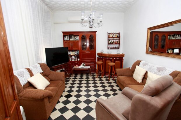 property image #2