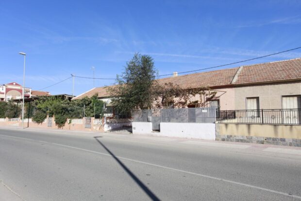 property image #1