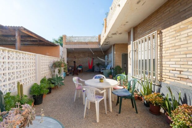 property image #2