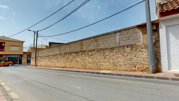 property image #0