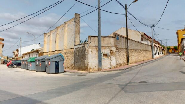 property image #1