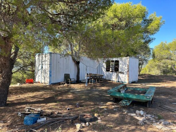 property image #3