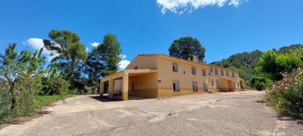 property image #0