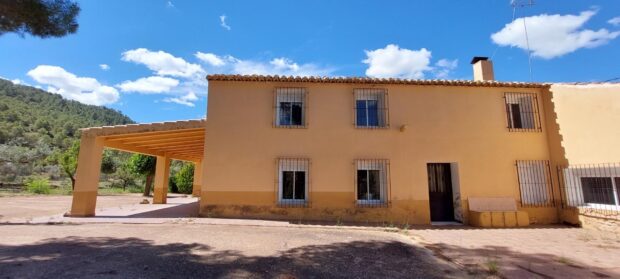 property image #2