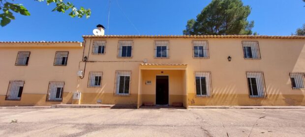 property image #4