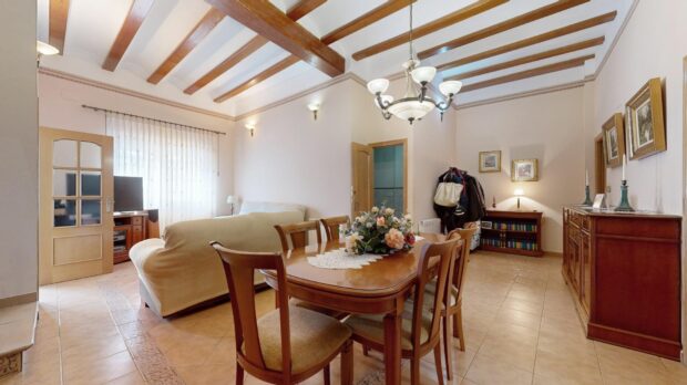 property image #1