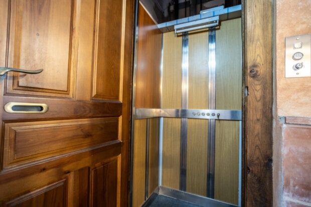 property image #1