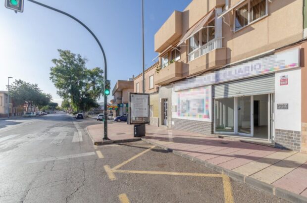 property image #3