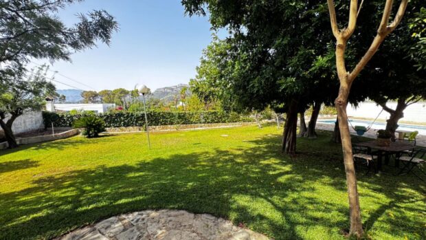 property image #3