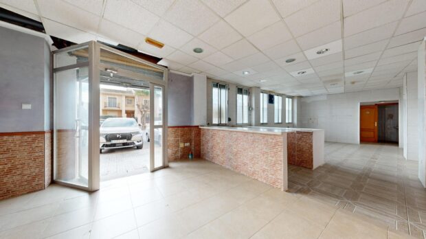 property image #3